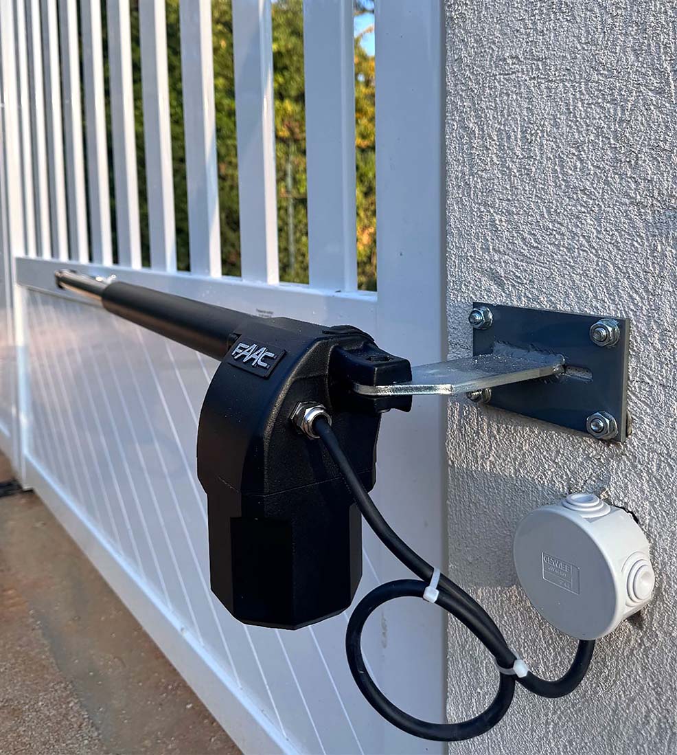 Attuatore elettromeccanico 230V 412